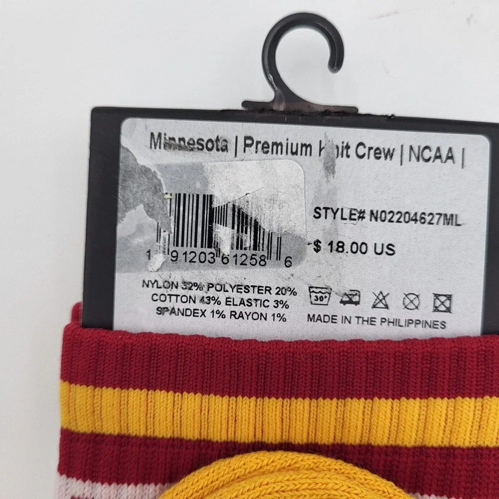 2 Pair Minnesota Gophers Strideline Knit Crew Socks M/L Mens 8-12 Women 9.5-13.5